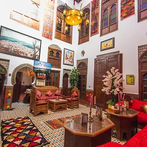 3* ゲストハウス Dar Mansoura